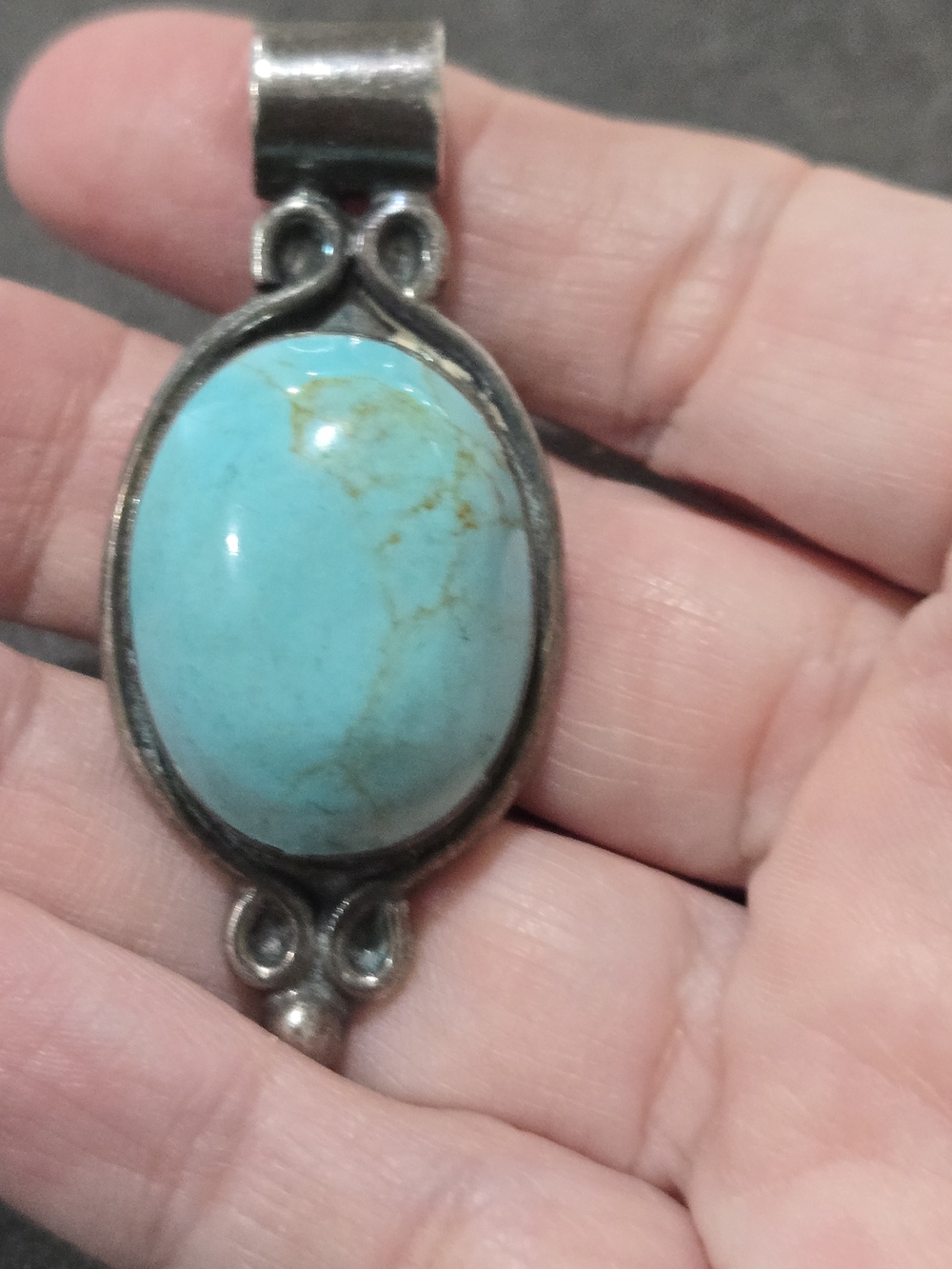 Vintage JRI Mexico 925 Sterling Silver Oval Turquoise Pendant